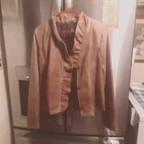 Distressed leather jacket - Picture 3 of 4